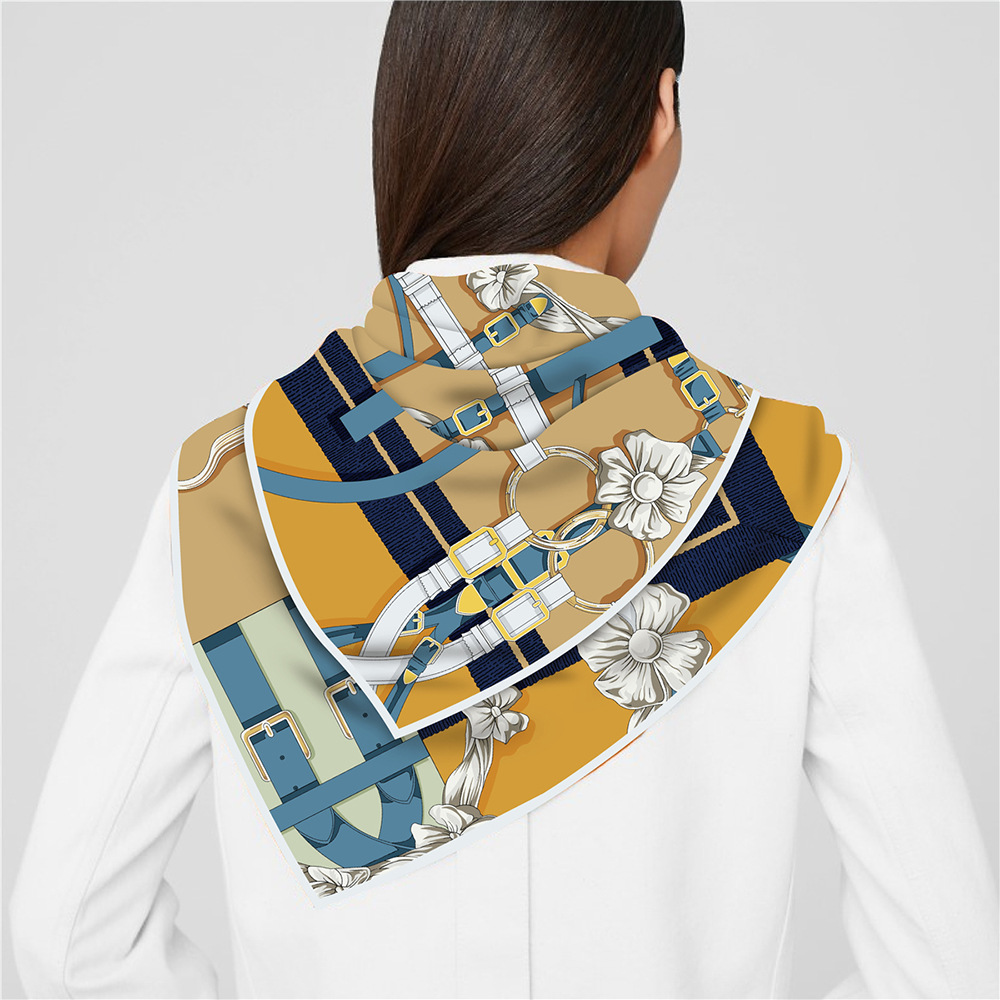 90 centimetri Nuovo Design Cin - Silk Neck Scarf recensione e prezzo