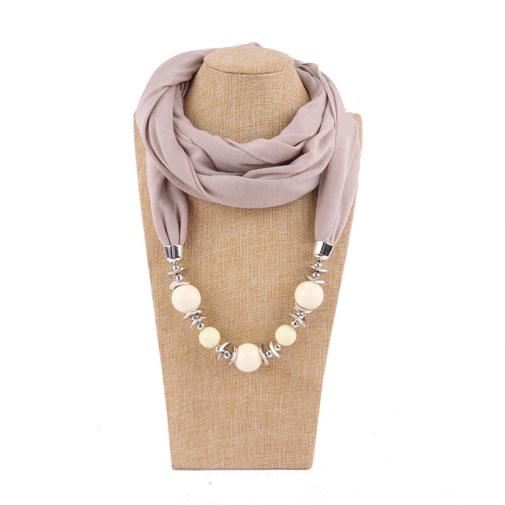 Nuova Sciarpa in Chiffon con P - Infinity Scarf Knit recensione e prezzo